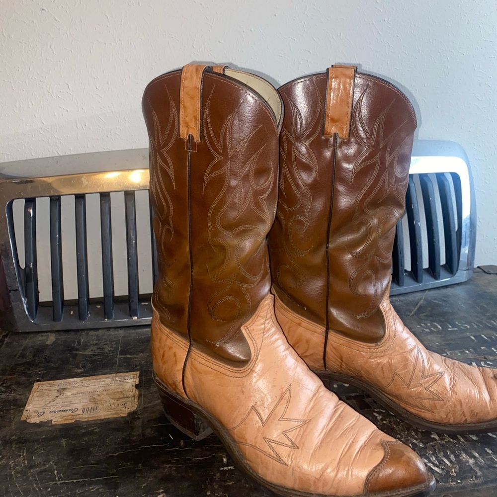 Vintage 60s Western Cowboy Boots Two Tone Wing Tip Toe 10.5 D  Made In USA
